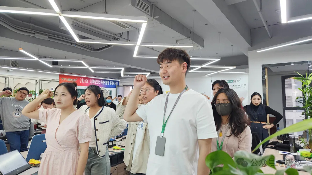 新人转正.jpg