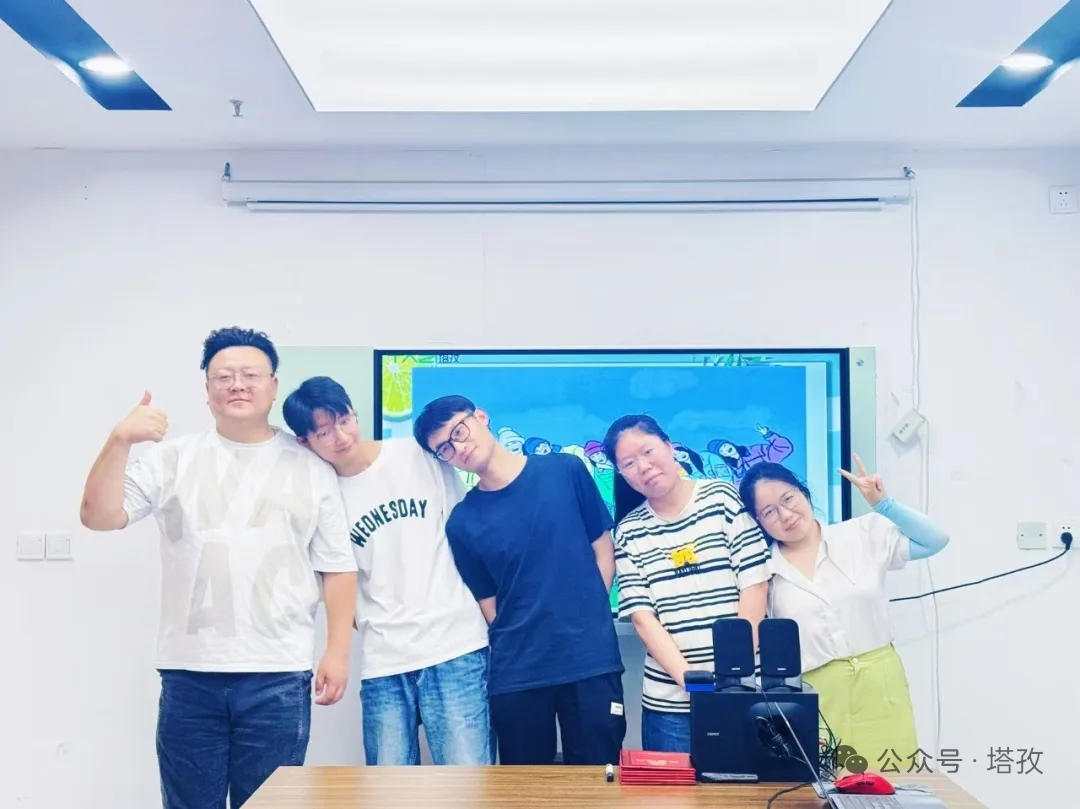 凌云队.jpg